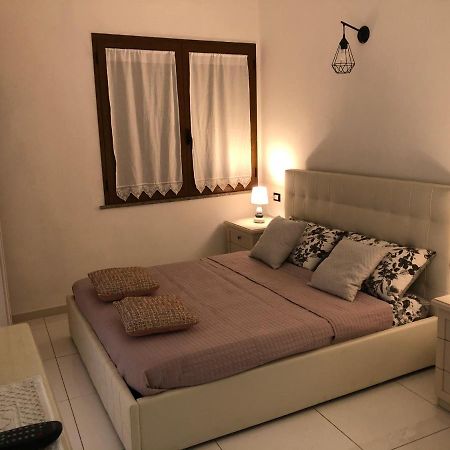 Elegante Monolocale Al Centro Del Paese Apartment Teulada Ngoại thất bức ảnh