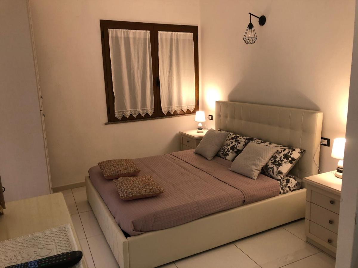 Elegante Monolocale Al Centro Del Paese Apartment Teulada Ngoại thất bức ảnh